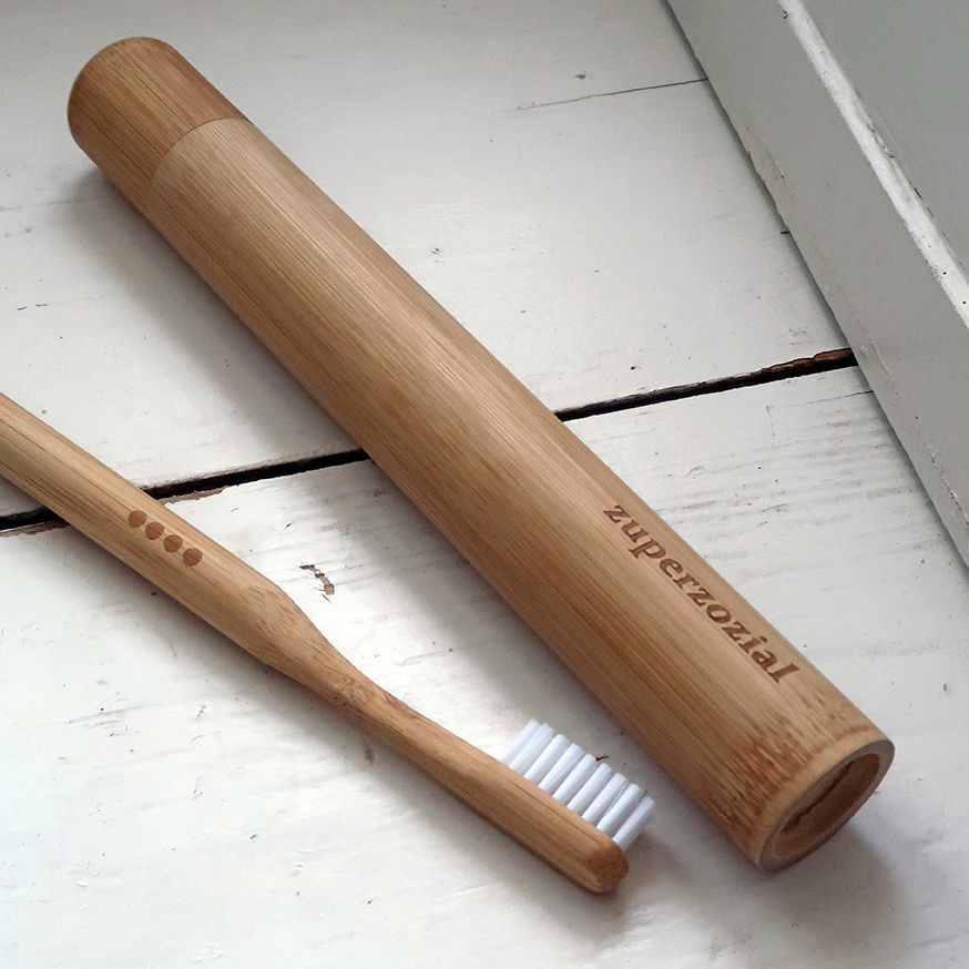 zuperzozial-nachhaltiges-zahnbuersten-etui-bambus