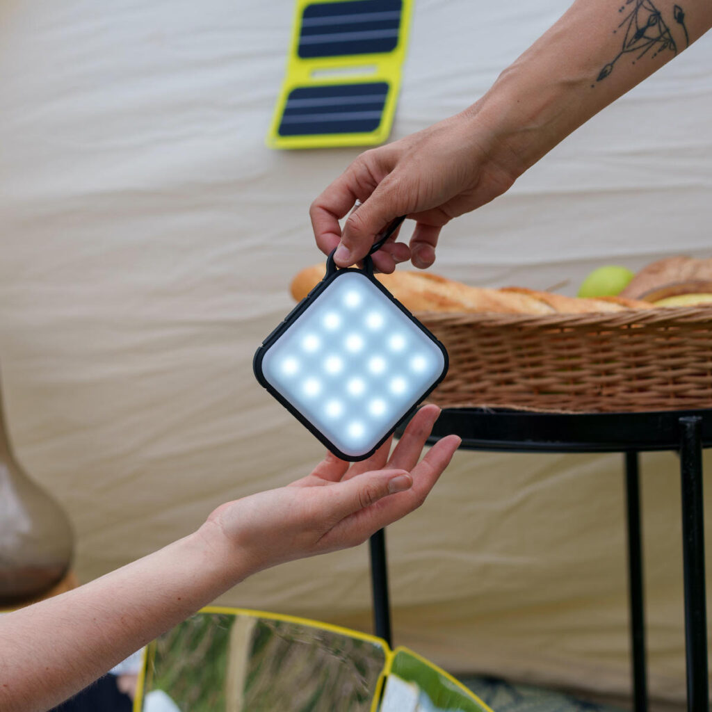 Solar Brother SunSun Powerbank mit Lampe