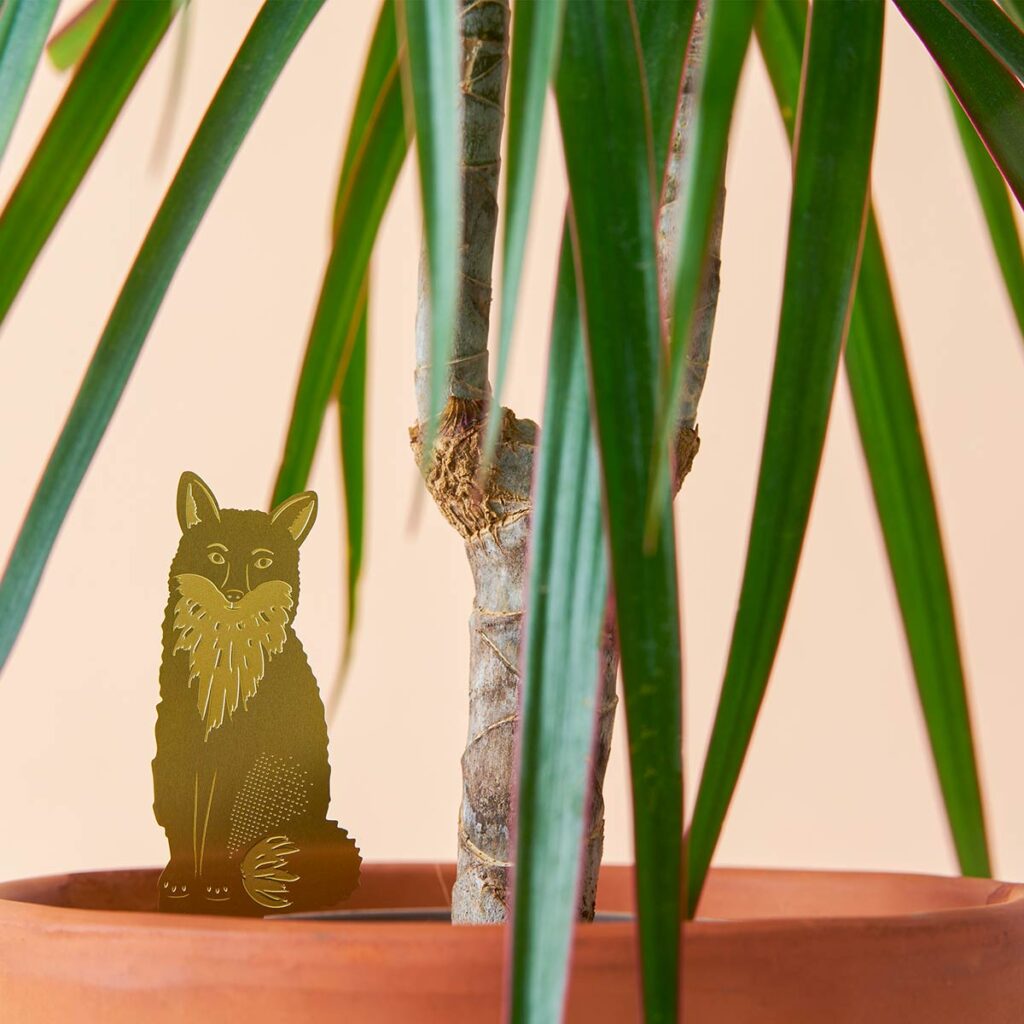 Plant Animal Fuchs aus Messing – nachhaltige Pflanzendeko von Another Studio