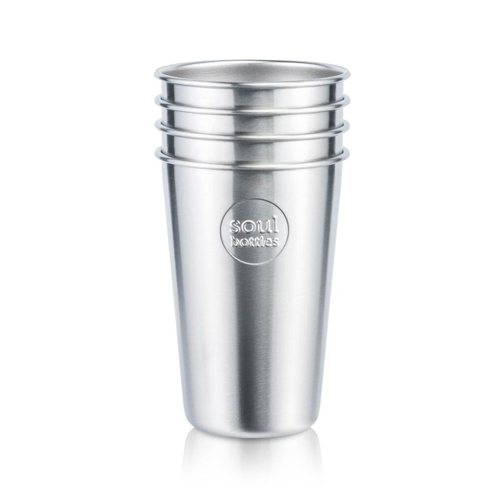 Soulbottles Soulcup Edelstahl Trinkbecher 0,4L – 4er Set PLAIN, leichte, plastikfreie und stapelbare Trinkbecher aus gebürstetem Edelstahl, ideal für Camping, Outdoor und nachhaltigen Alltag.