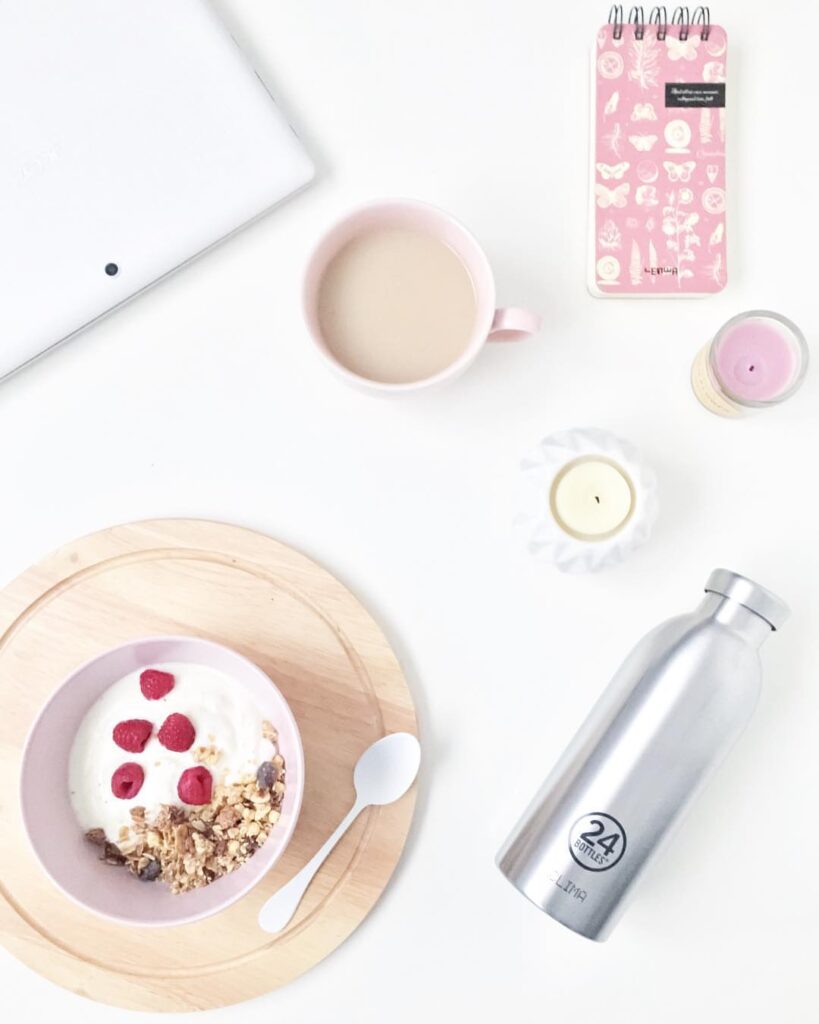 24Bottles CLIMA Isolierflasche BRUSHED STEEL – nachhaltige Thermoflasche aus Edelstahl mit gebürstetem Stahl-Finish - zeitlos und robust