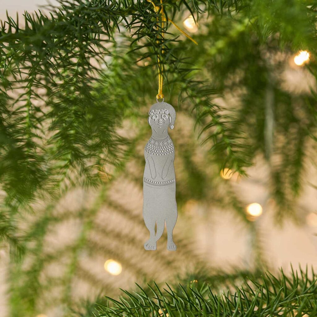 Another Studio Party Animal Erdmännchen - Design Weihnachtsdekoration aus Edelstahl - Weihnachtsbaumschmuck