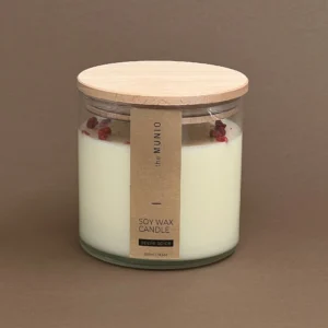 The Munio vegane Duft Sojawachskerze im Glas mit Holdochten - Apple Spice